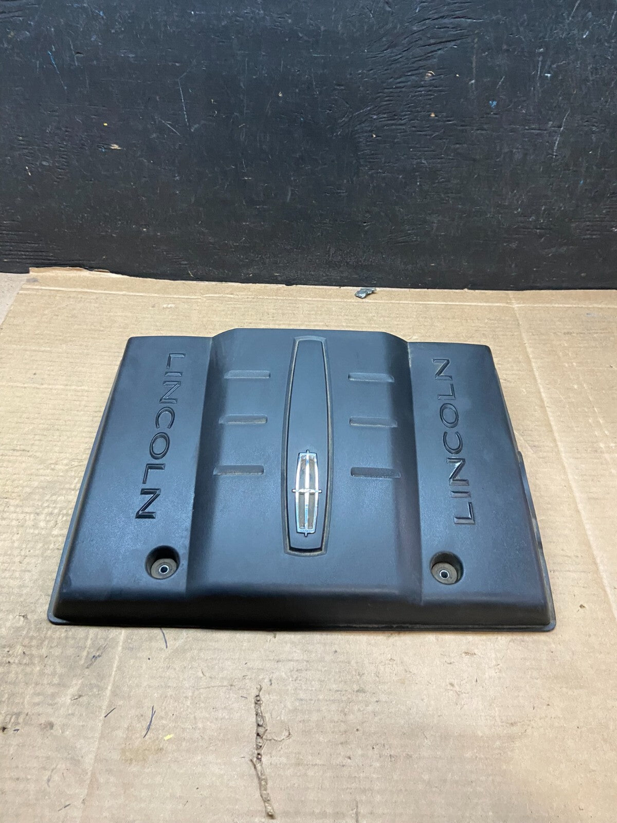 2007 to 2014 Lincoln Navigator 5.4L V8 Engine Motor Cover i3187 DG12