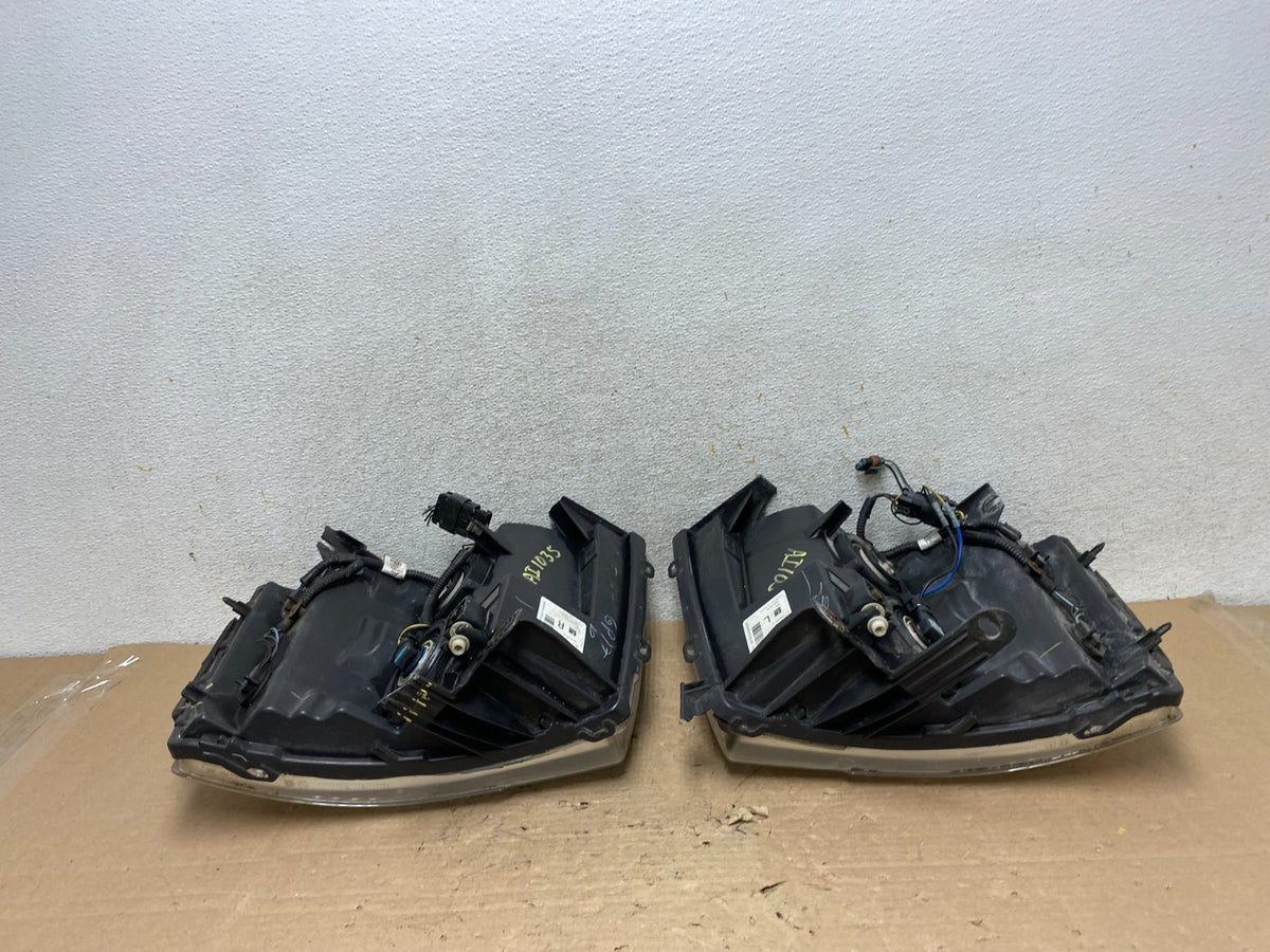 2007 to 2014 Chevrolet Silverado Left+Right Side Headlights AI1035 DW11
