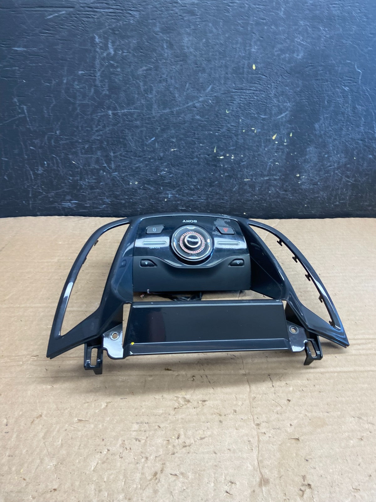 2013 2014 2015 2016 Ford Escape Dash Radio Control Panel Bezel AF2098 DW3