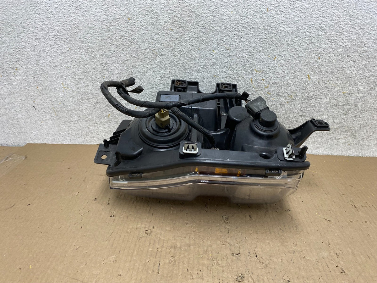 2008 to 2010 Ford F250 Super Duty Right Passenger RH Side Headlight AH6003 DW8