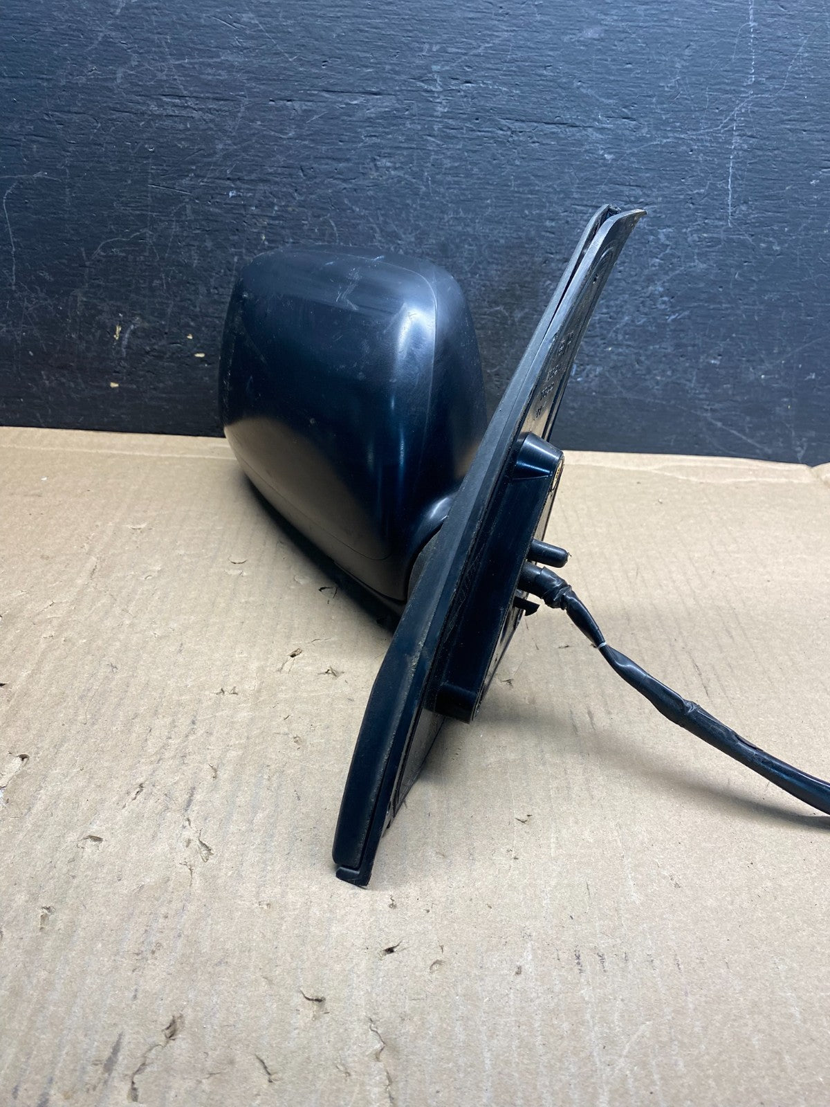2004 to 2005 Toyota RAV4 Right Passenger RH Side View Door Mirror AE7954 DW2