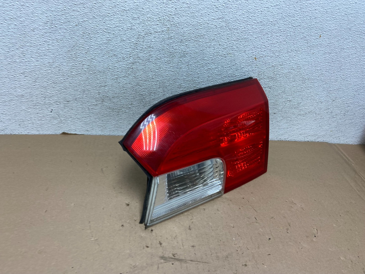 2010 - 2017 GMC Terrain Tail Light Inner Right Passenger Rh AG40662