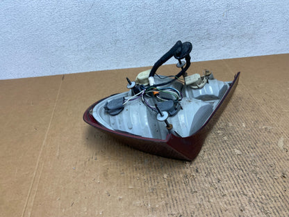 2001 to 2003 Oldsmobile Aurora Left Driver LH Side Tail Light AE2682 DG4