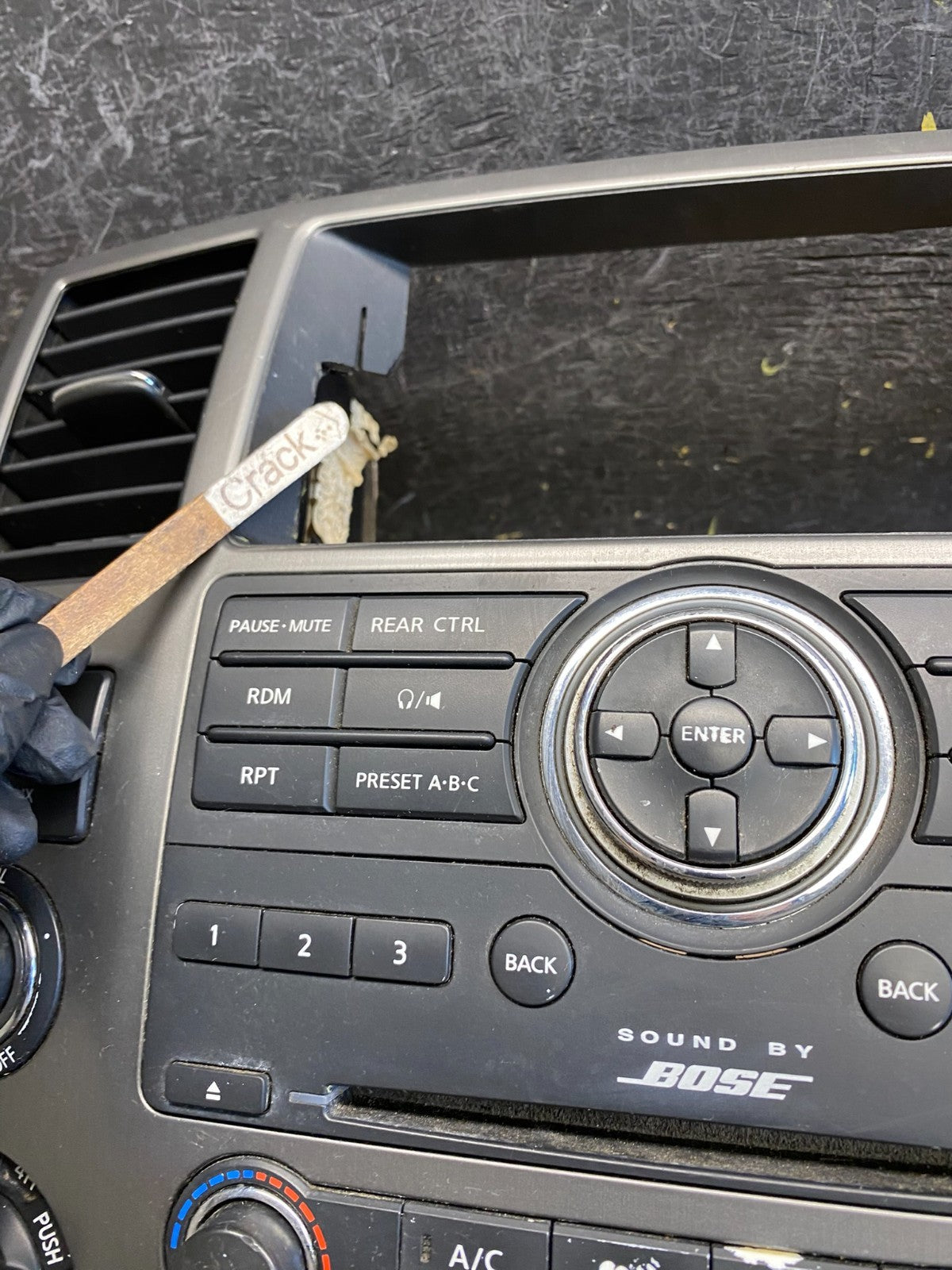 2008 to 2015 Nissan Armada Radio A/C Heat Temperature Climate Control AG5218 DG3