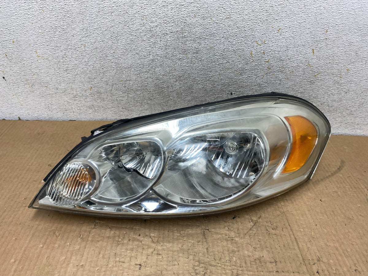 2006 - 2013 Chevrolet Impala Left Driver LH Headlight Halogen AI7999 DW2