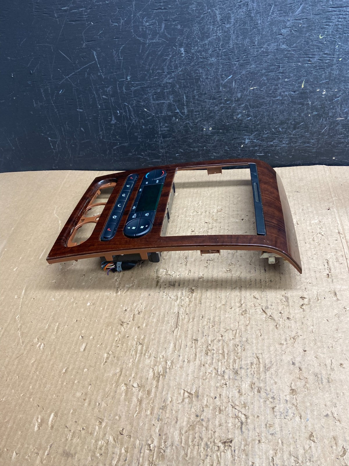 2004 to 2008 Ford F150 Radio Climate Dash Bezel Surround Black AF1508 DG2