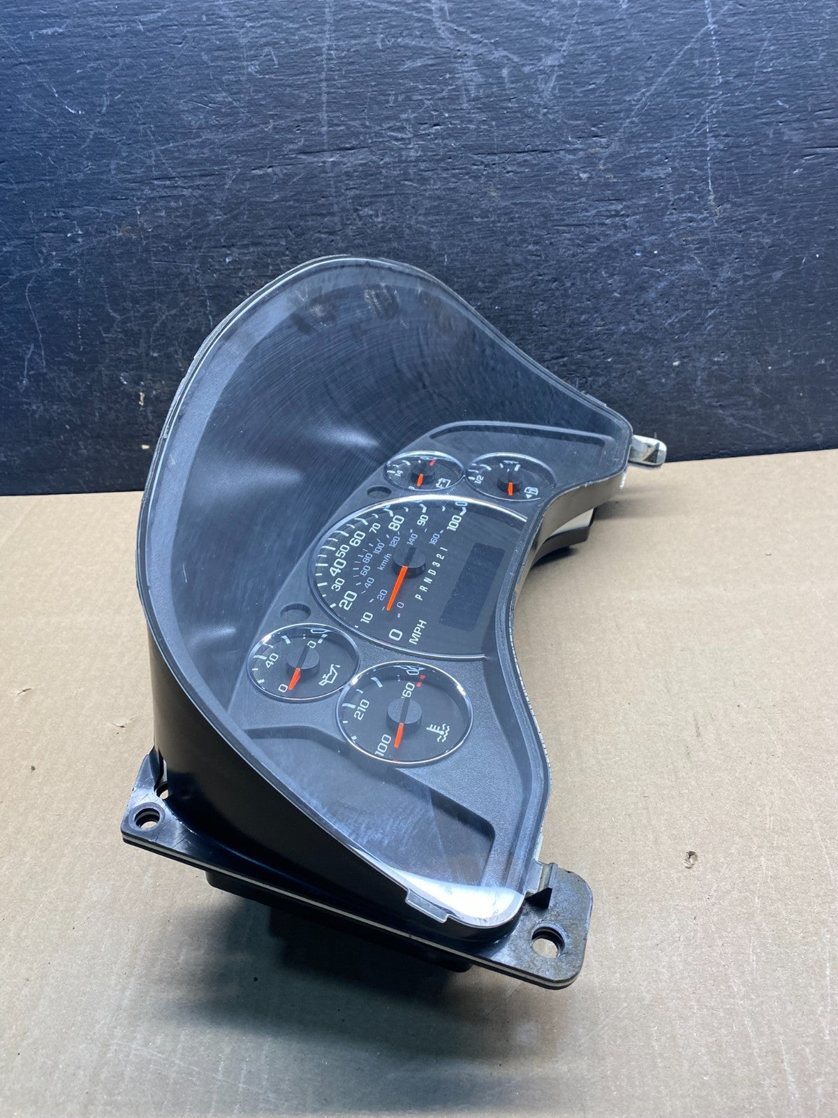 2008 to 2010 Chevrolet Express Speedometer Cluster Gauge AG7446 DG1