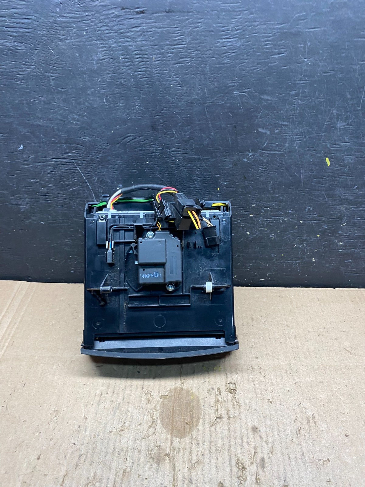 2003-2009 Mercedes E350 W211 OEM Hazard Switch Control Panel Wood P1706 DG5