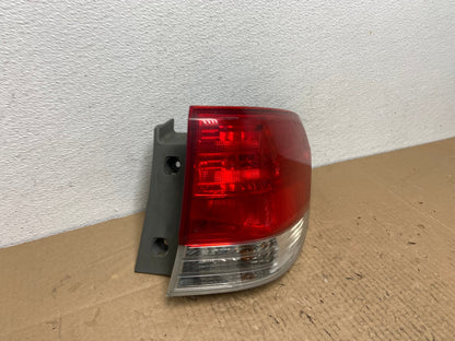 2008 2009 2010 Honda Odyssey Right Passenger Side Tail Light AC3933 LK2