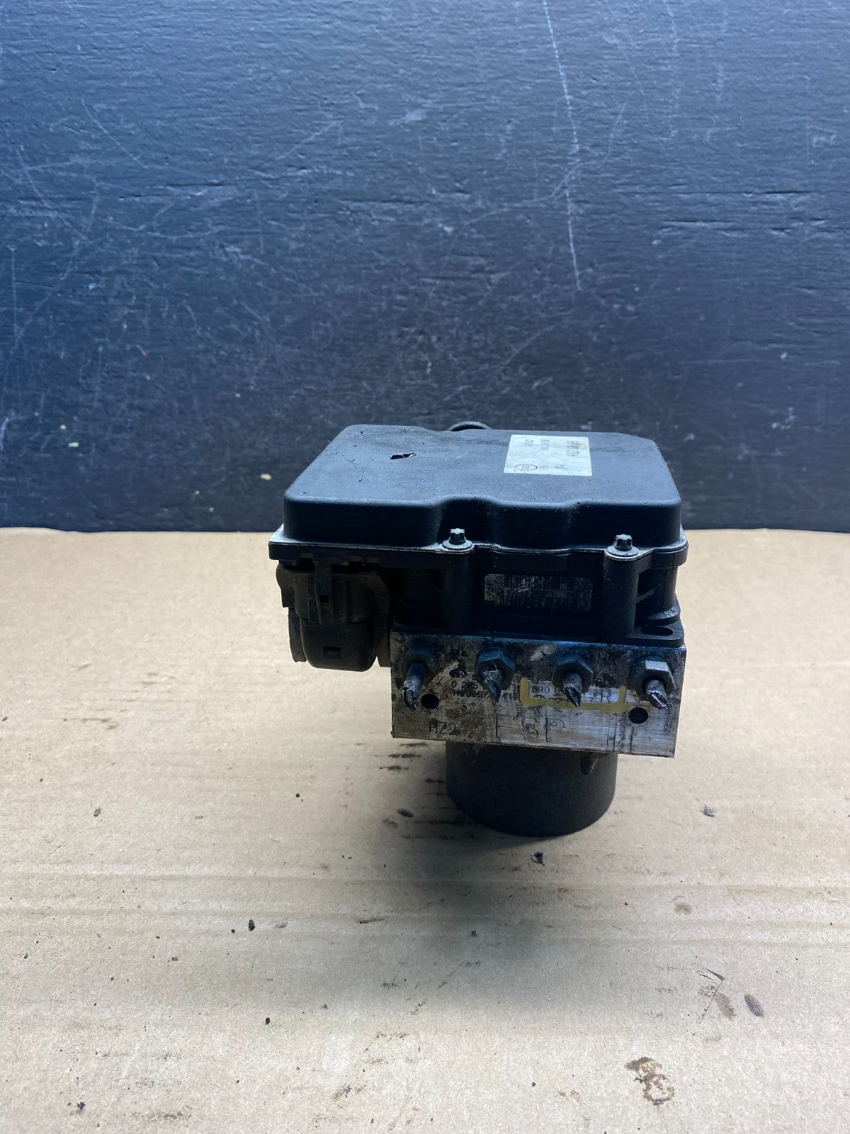 2009 to 2012 Audi Q5 ABS Anti-Lock Brake Pump 8R0614517 AE2225 DG4