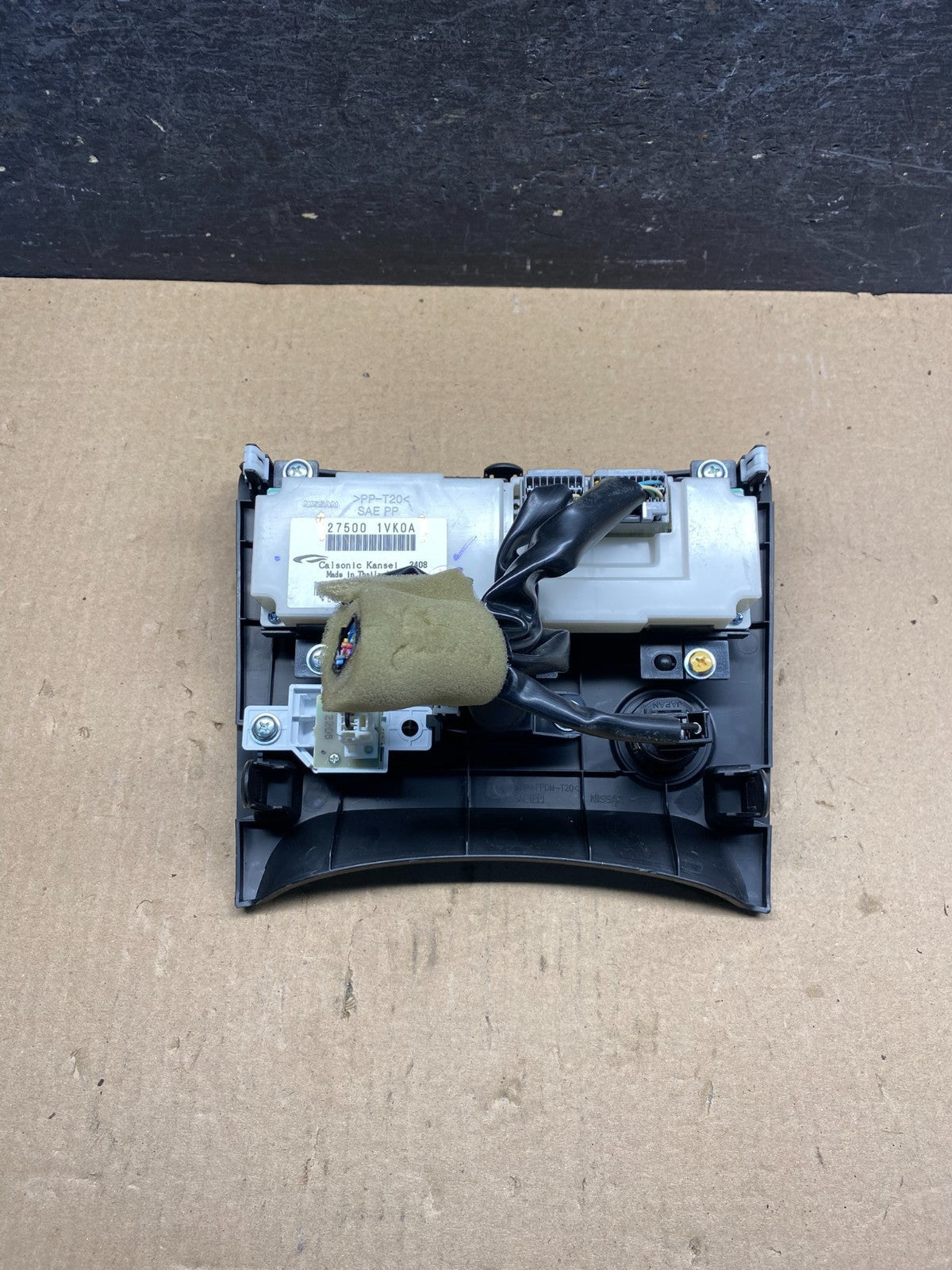 2011 to 2015 Nissan Rogue Heater Temperature AC Climate Control AH4626 DG3