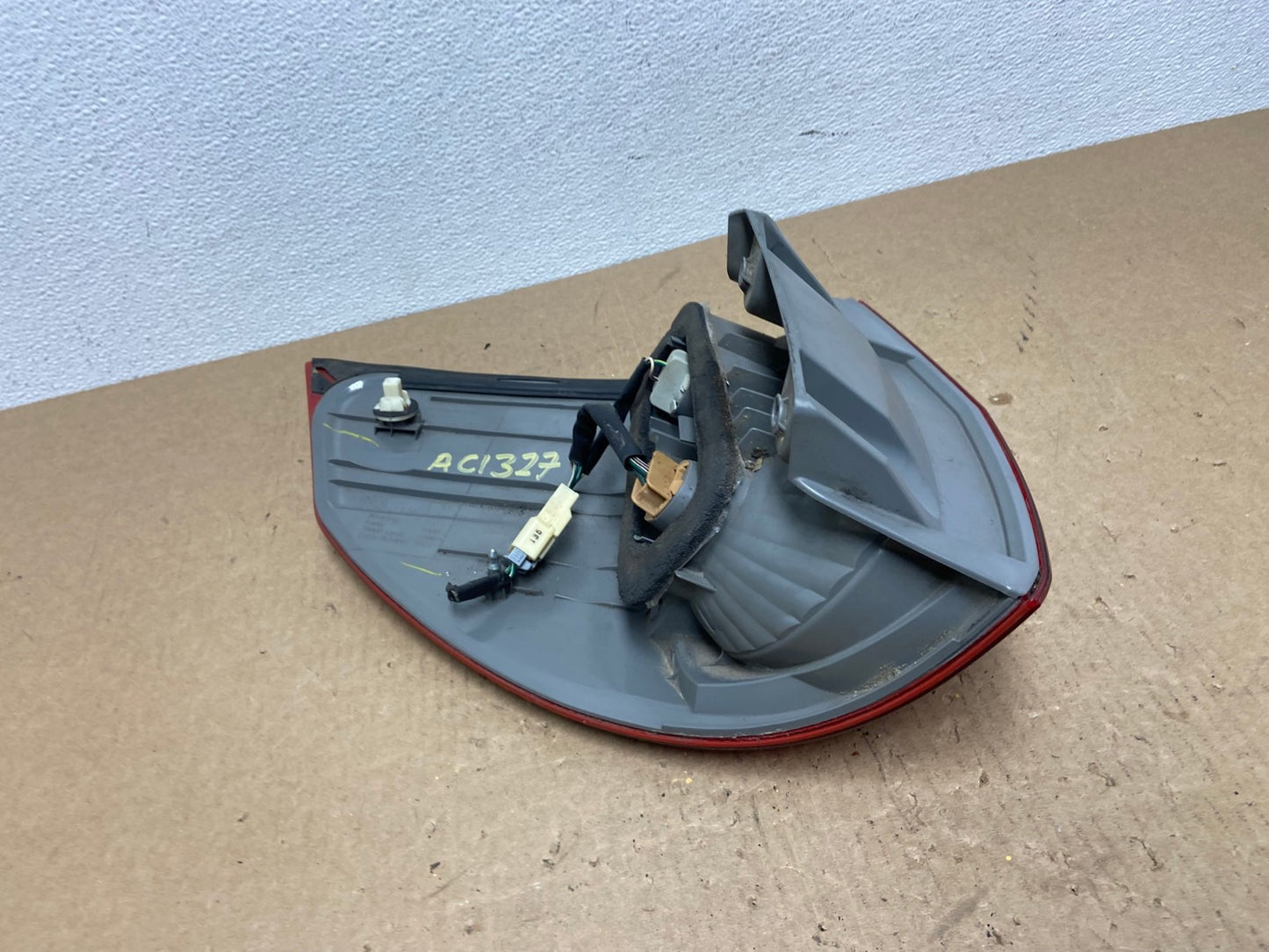 2006 - 2010 Toyota Sienna Right Passenger Side Tail Light AC1327 LK5