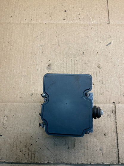 2014-2017 Maserati Ghibli Anti Lock Brake ABS Pump Control Module OEM v9081 DG4