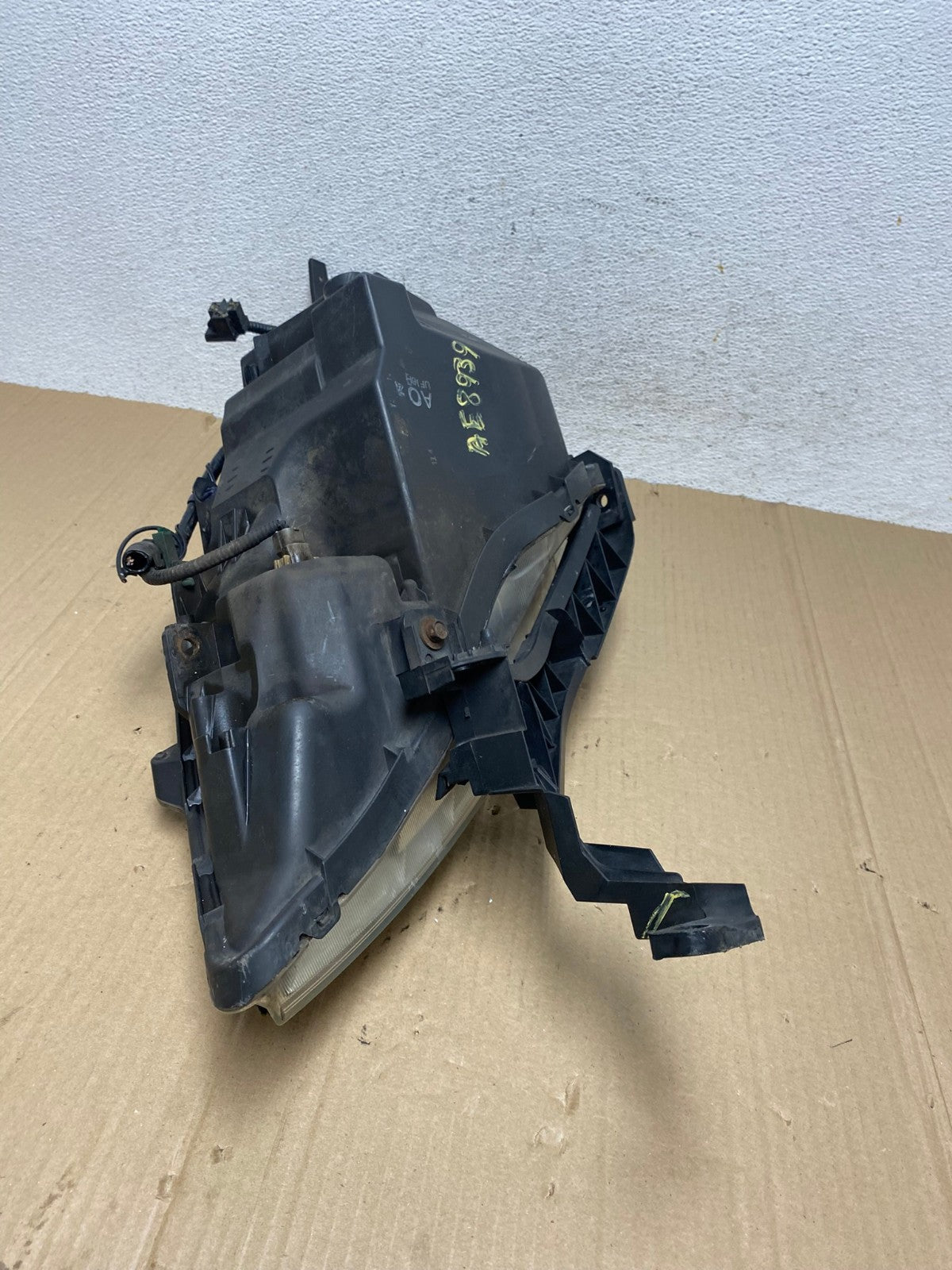2007 to 2011 Honda CR-V Crv Right Passenger Side Headlight Halogen AE8939 LK8