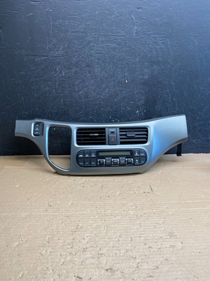 2005 to 2010 Honda Odyssey Radio Climate Control Dash Trim Bezel AG6240 DG0