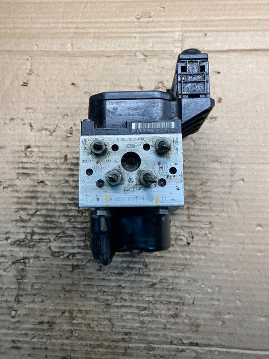 2001 to 2003 Mercedes CLK320 CLK55 ABS Anti Lock Brake Pump AA3347 DG0