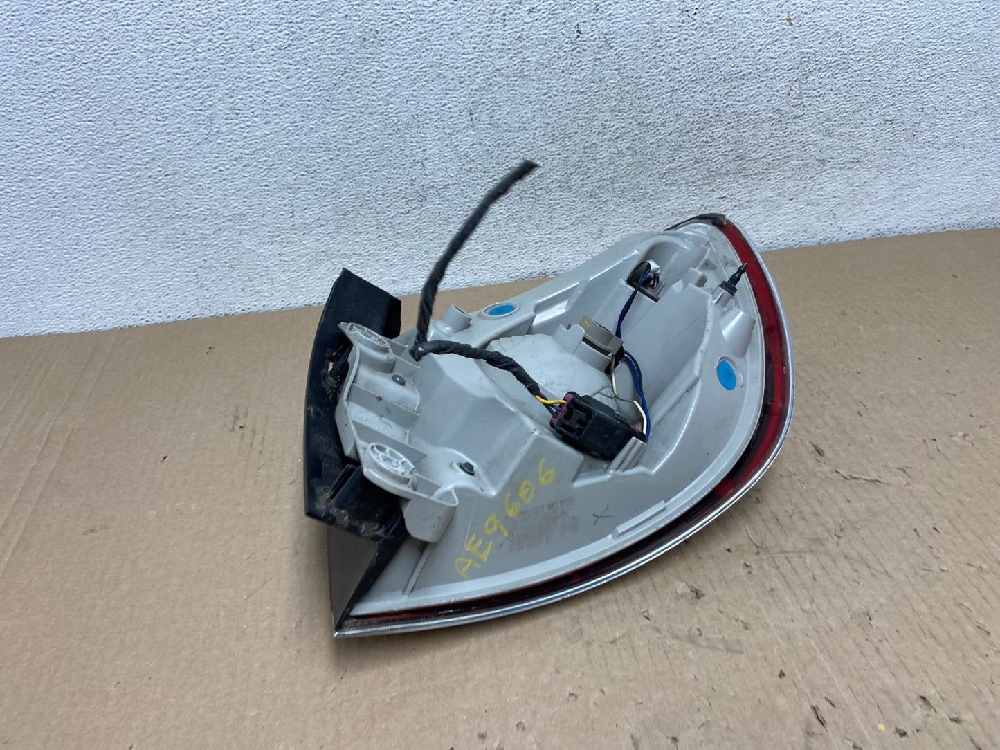 2008 to 2012 Buick Enclave Left Driver Side Lh Tail Light AE9606 LK5