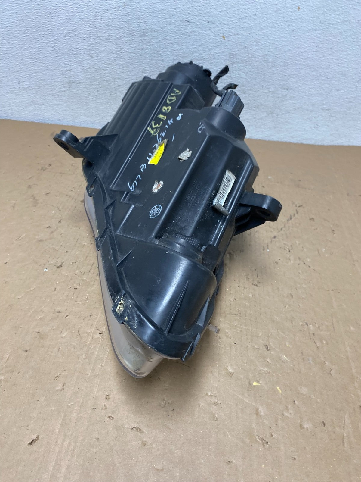 2011 2012 2013 2014 Chrysler 200 Left Driver Lh Side Headlight AD8137 DW5