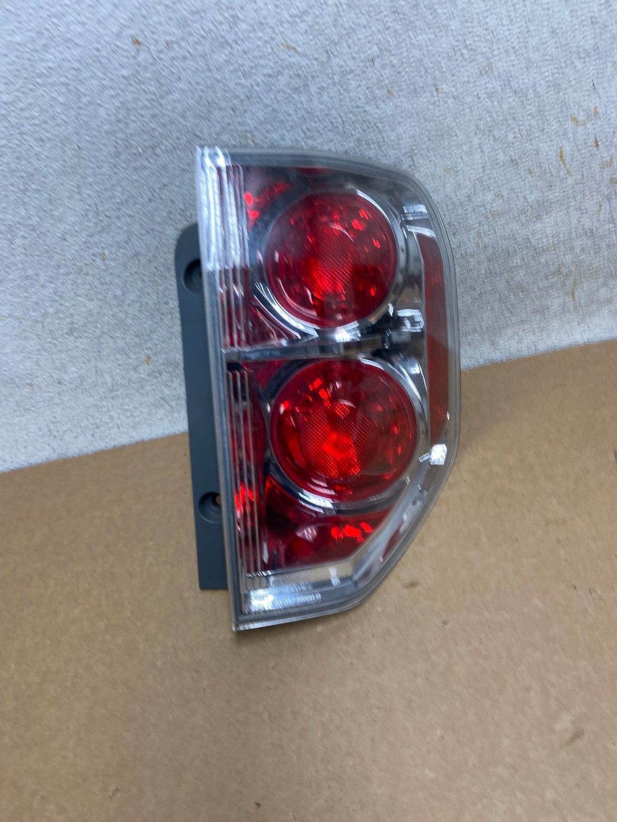 2006 2007 2008 Honda Pilot Right Passenger Rh Side Tail light DEPO AI2584 LK2