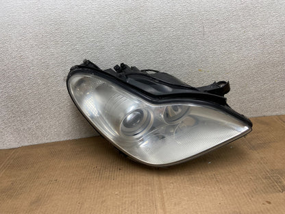 2006 - 2011 Mercedes W219 CLS500 Right Passenger Halogen Headlight OEM AA5341 DW0