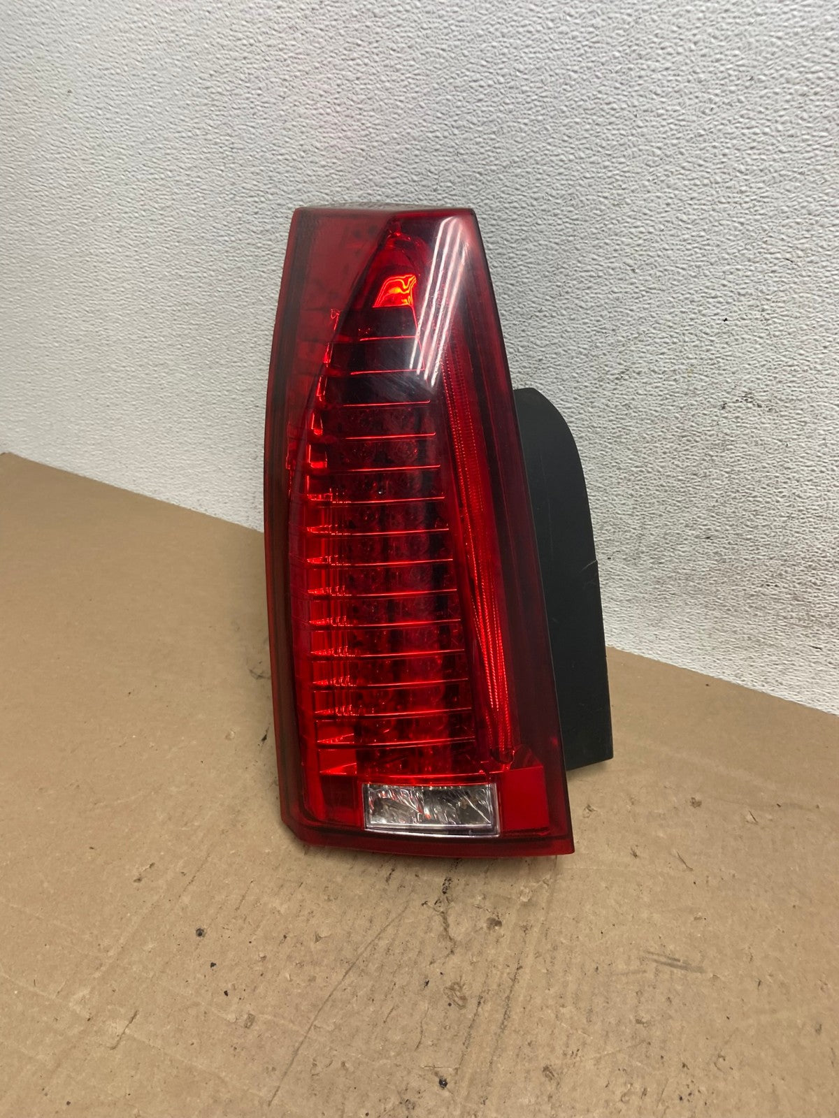 2008 to 2013 Cadillac CTS Left Driver Lh Side Led Side Tail light AE6116 LK0