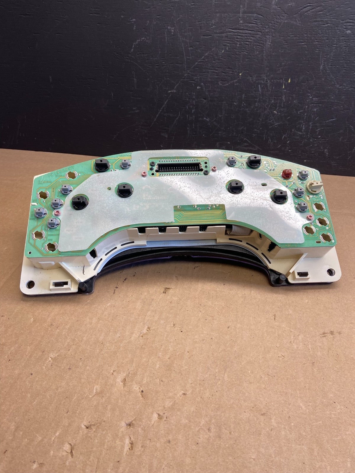 1996 to 2000 Chevrolet Express Speedometer Cluster Gauge OEM AB9211 DG7