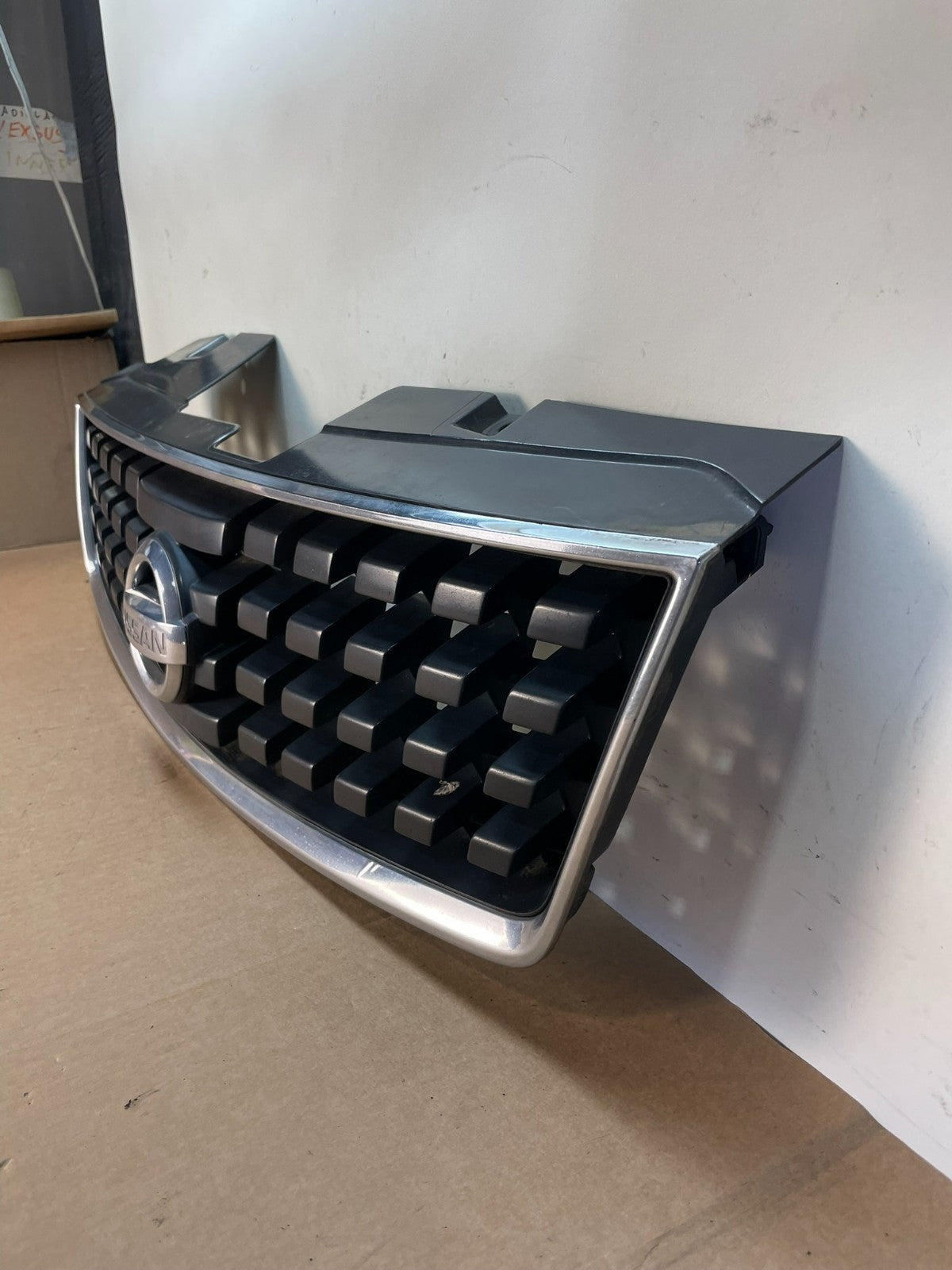 2007 2008 2009 Nissan Sentra Front Upper Grill Grille AJ1272 DG1