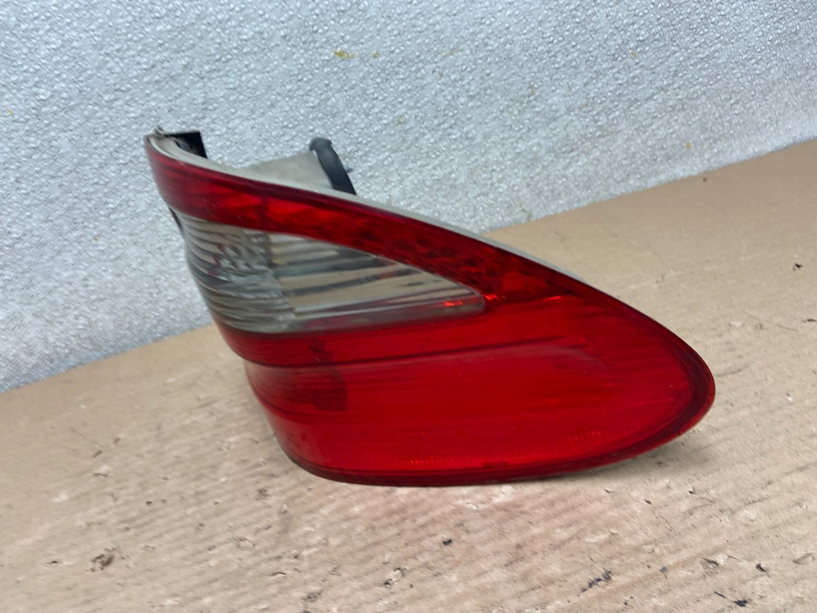 2003 to 2006 Mercedes E-Class Wagon W211 Right Passenger Tail Light aa9424 DG1