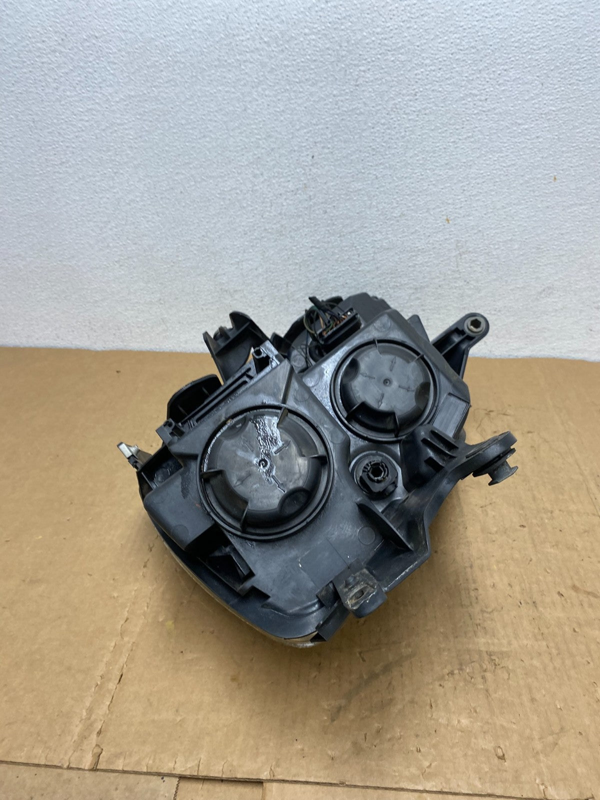 2007-2012 Gmc Acadia Halogen Headlight Right Passenger Side AD1317 DW7