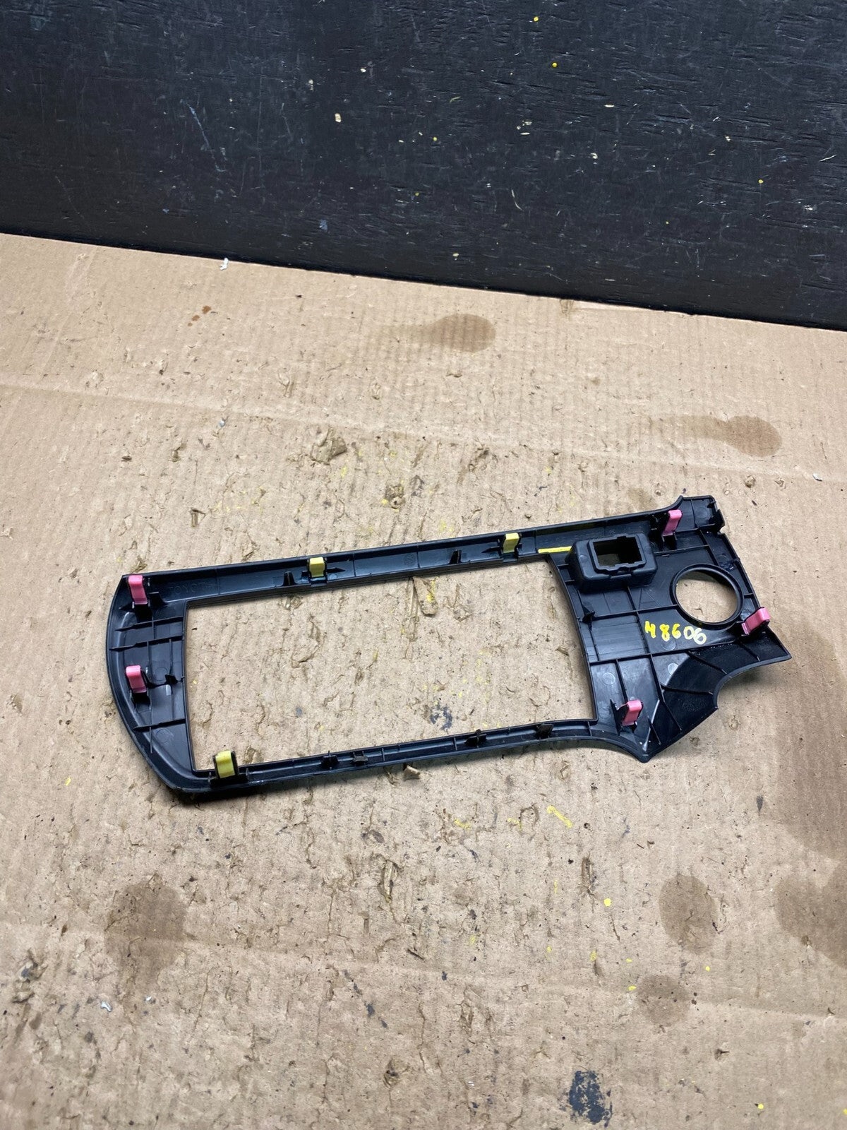 2010 to 2012 Toyota Prius Radio CD Player Screen Bezel Trim OEM M8606 DG5