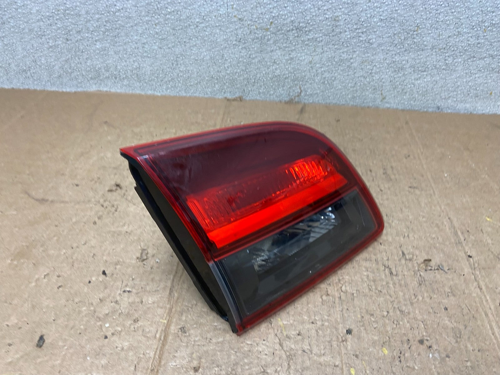 2013 2014 2015 Mazda CX-9 Left Driver LH Side Inner Tail Light TYC AA3734 DW2
