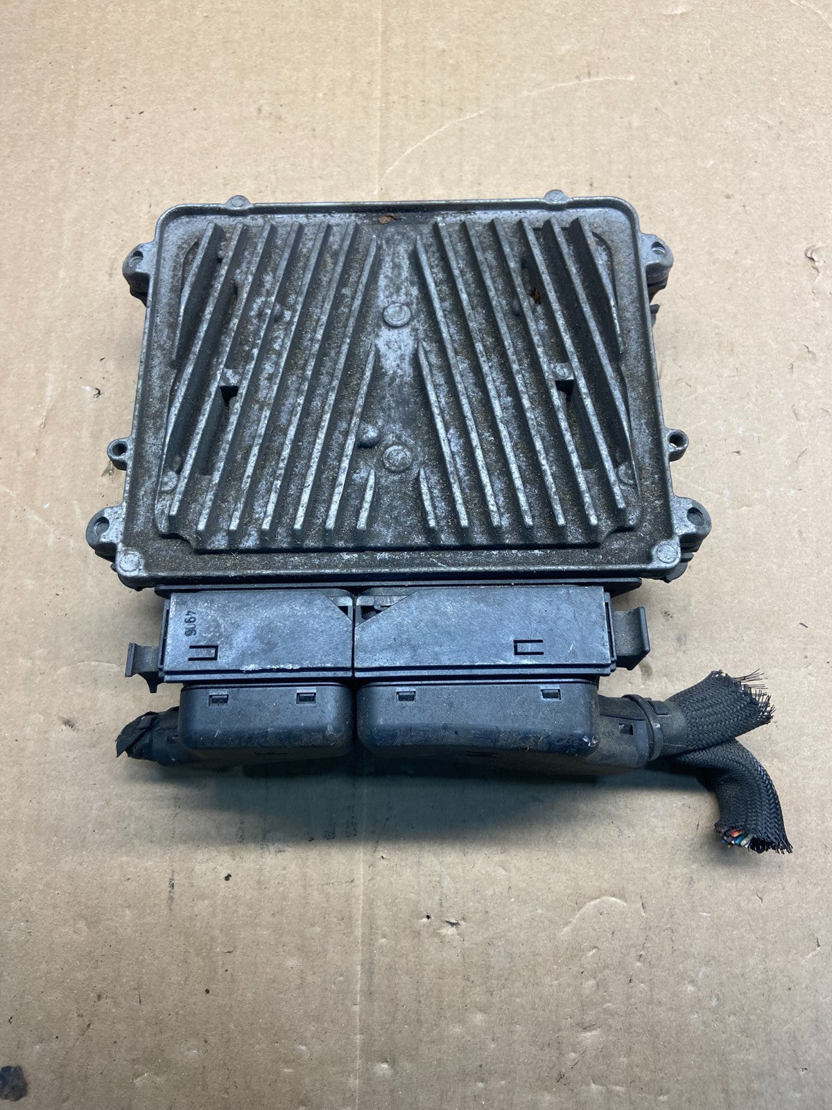 2007 - 2011 Mercedes CL550 S550 ECU ECM Engine Control Module Unit AF9096 DG1