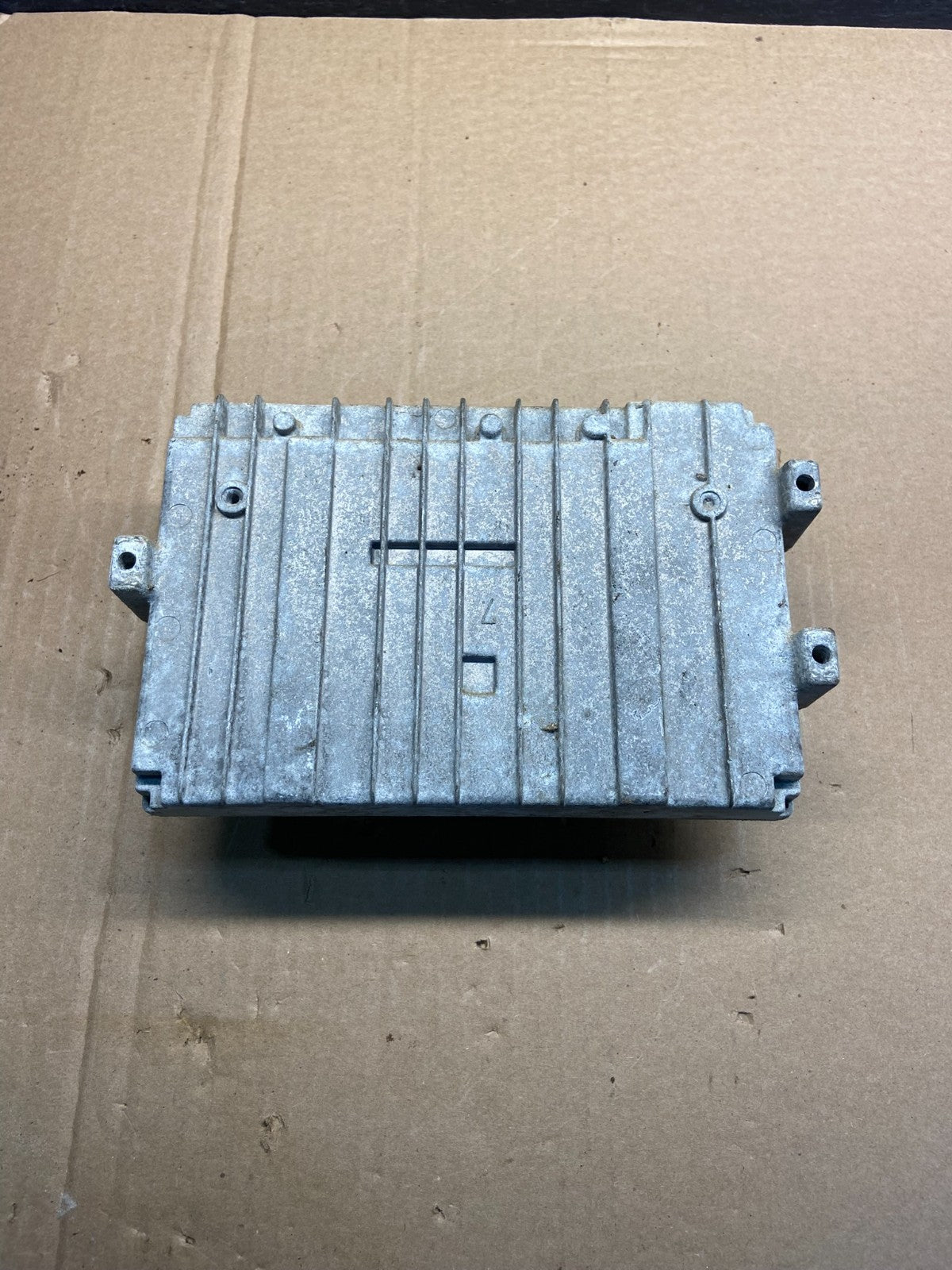 2002 Dodge RAM 1500 2500 5.9L Engine Control Module P56040205AC AE22841