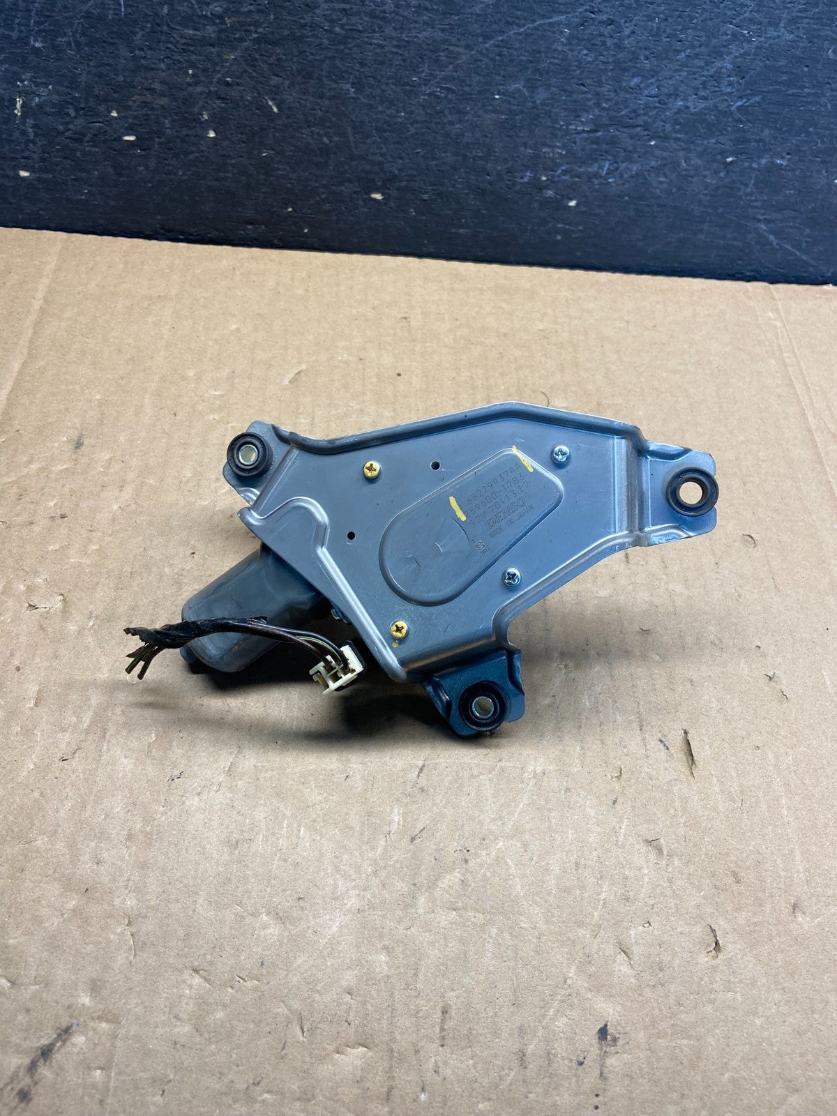 2014-2021 Dodge Durango Tailgate Back Door Rear Wiper Motor Wiper AG1503 DW3