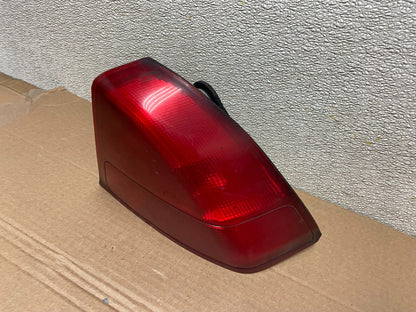 2001 2002 Honda Civic Sedan Right Passenger Rh Side Tail Light AB0937 LK1