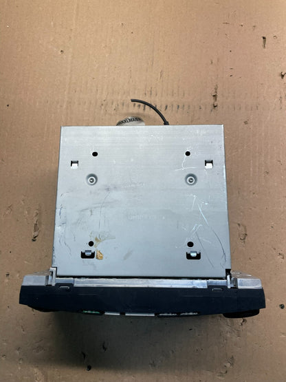 2003 2008 Mercedes E320 E350 Head Screen Display Radio CD Player Stereo U1438 DG5