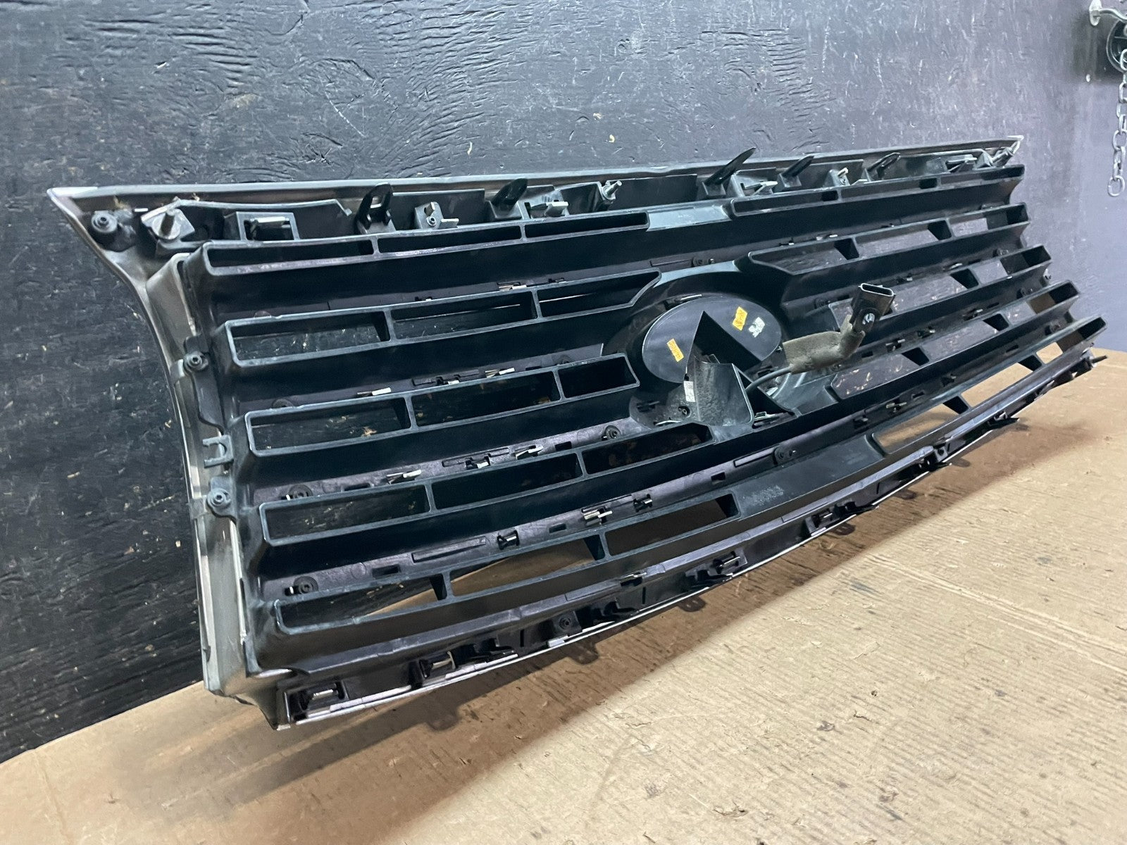 2013 2014 2015 Infiniti QX60 JX35 Oem Front Upper Camera Grill Grille Z6054 DG11