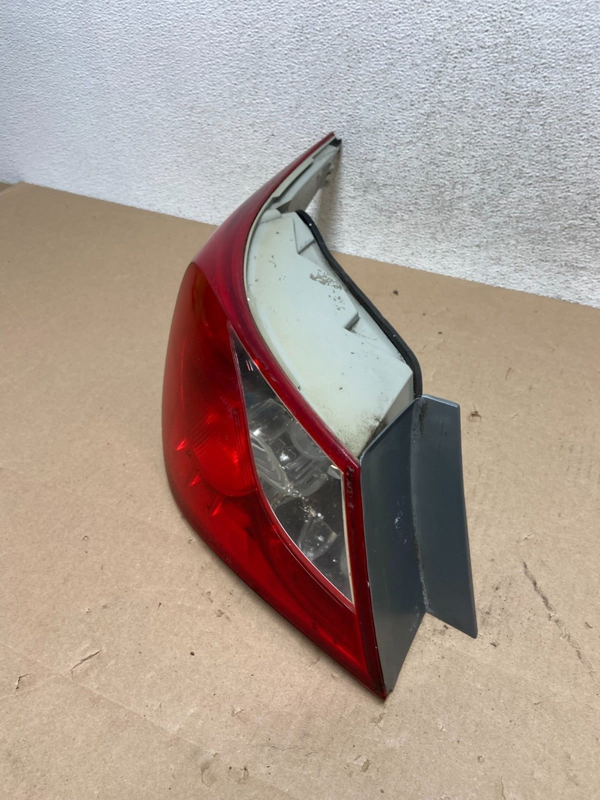 2011 2012 2013 Hyundai Sonata Left Driver LH Side Tail Light AG5757 DW1