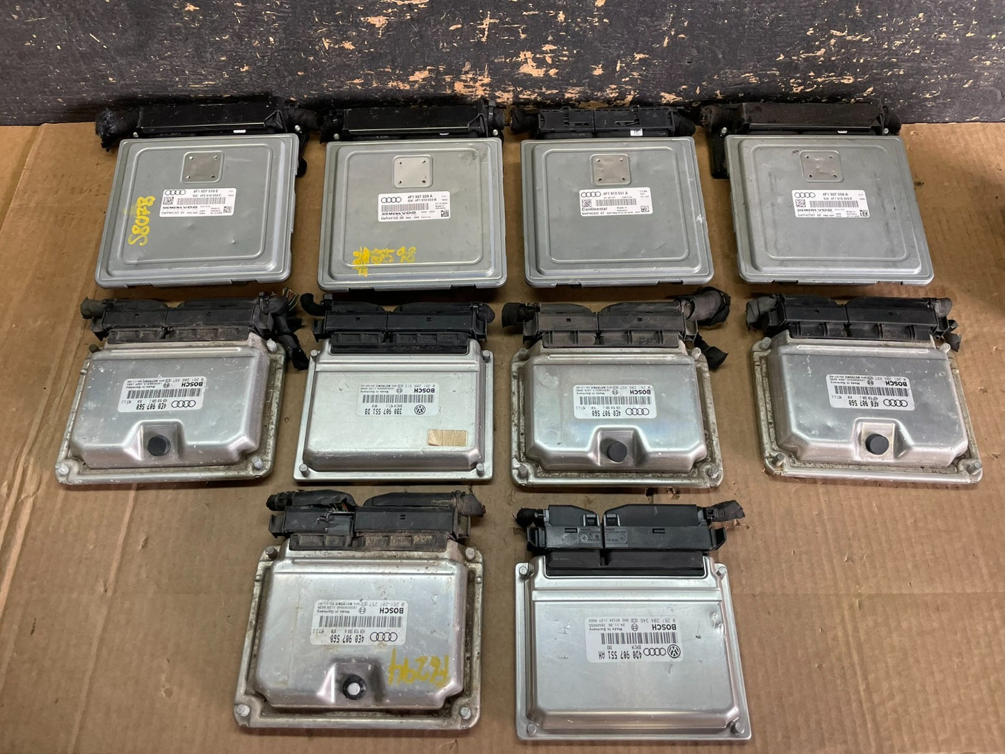Mix of 10 Audi ECM Engine Computer Module AB30950