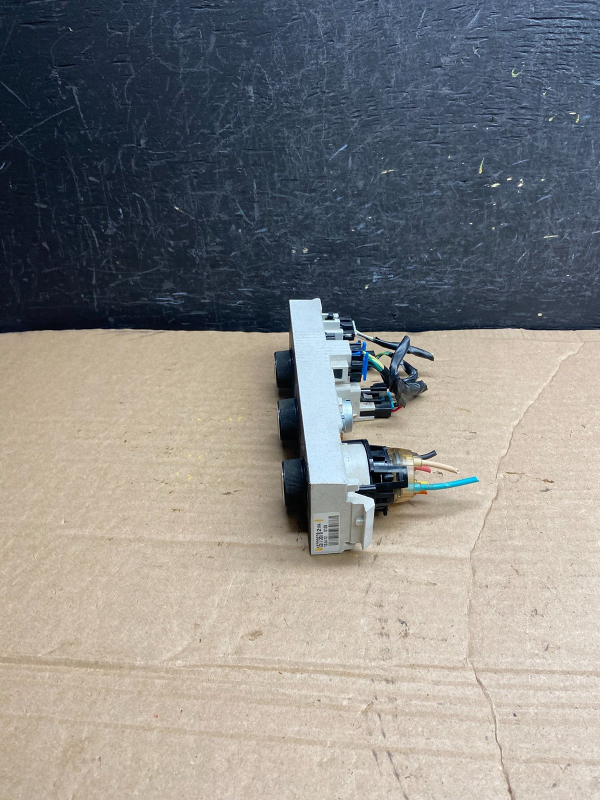 2008-2010 Chevrolet Express 1500 2500 3500 Climate Control Panel af1910 DG2