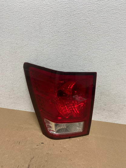 2007 2008 2009 2010 Jeep Grand Cherokee Left Driver Lh Tail Light AE6097 LK0