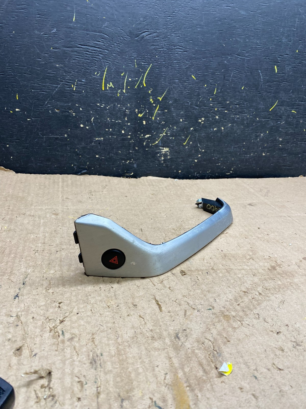 2009-2010 Nissan Murano Dash Trim Panel With Hazard Buttom Switch OEM Z1900 DG0