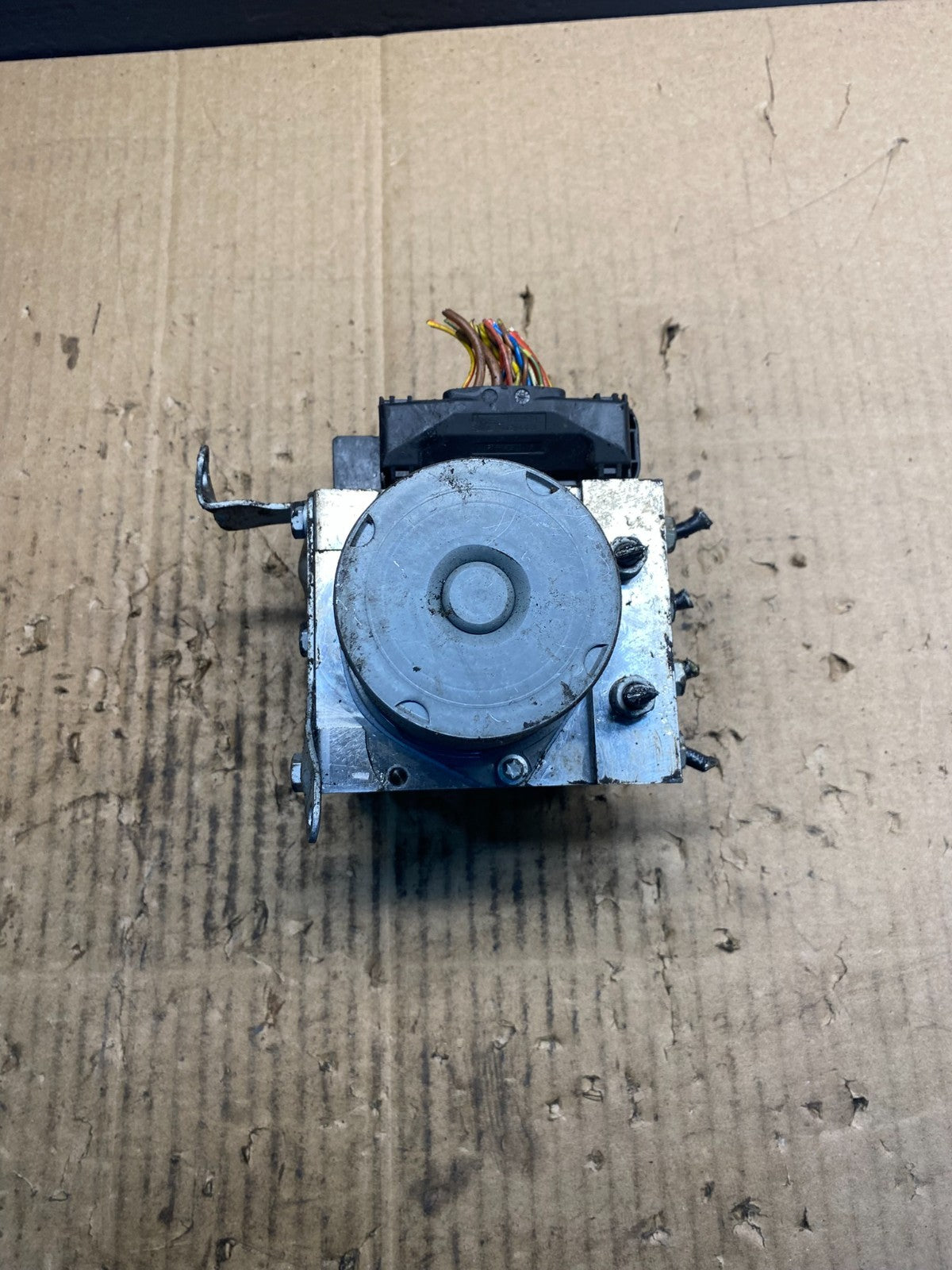 2007 to 2013 BMW 335i ABS Anti-Lock Brake Pump 6768550 OEM AB4421 DG1