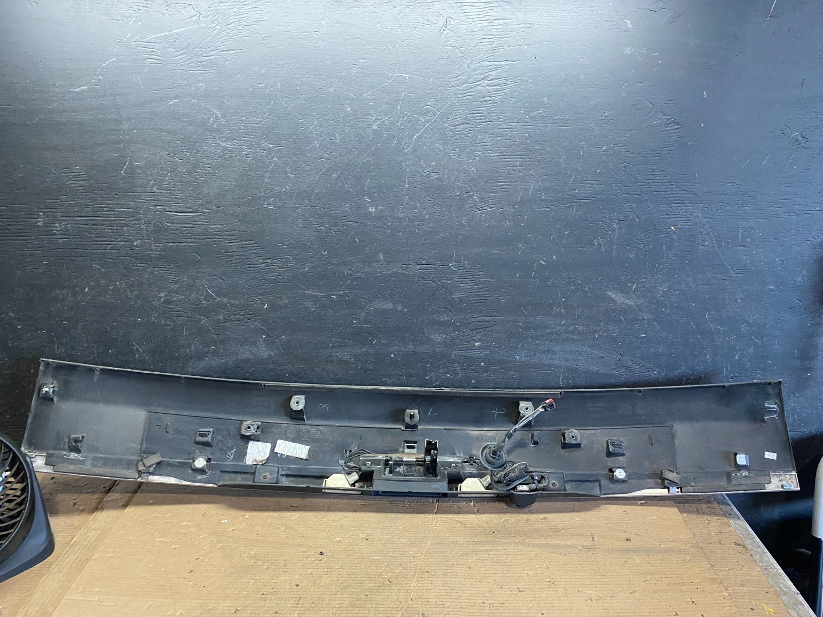 2011 to 2016 Chrysler Town & Country Tailgate Trim w/ Camera Panel R2216 DG9