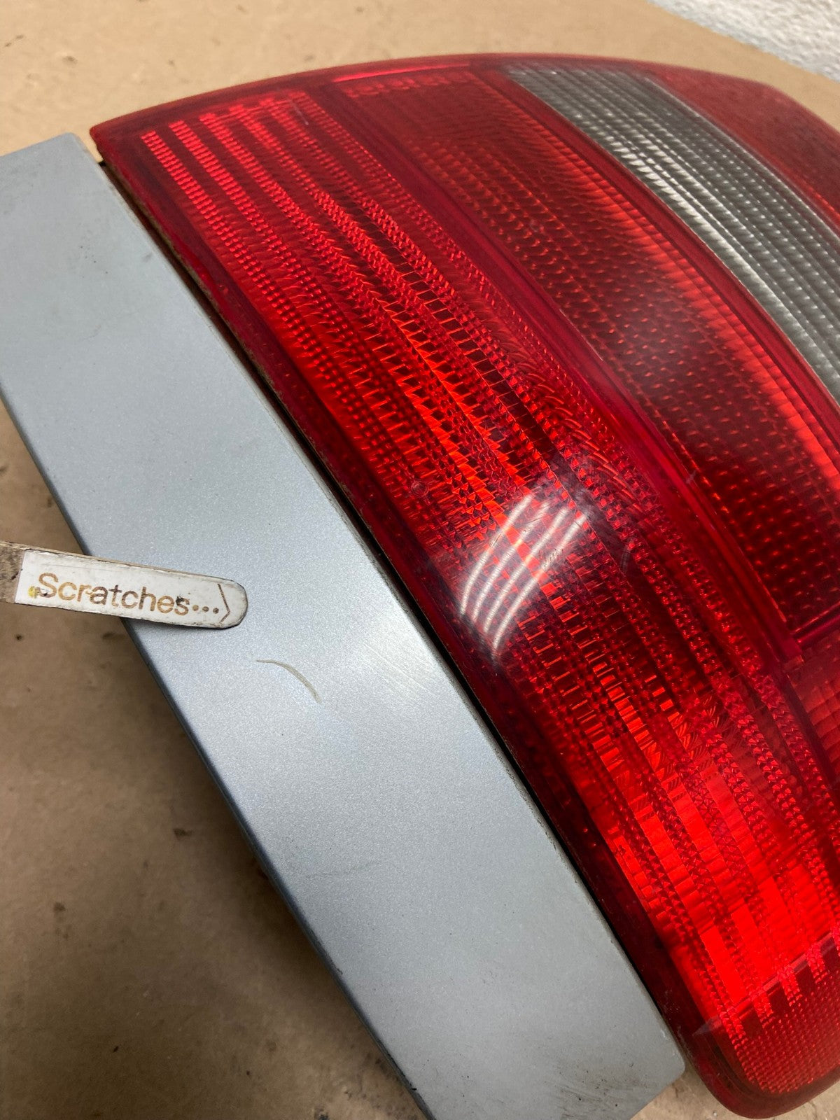 1999 to 2002 Audi A4 B5 Right Passenger Rh Side Tail Light AI0977 LK3