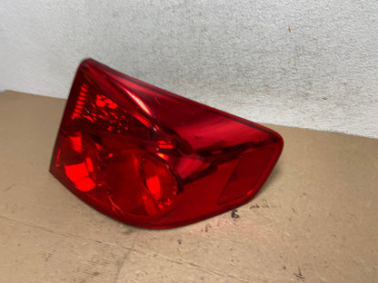 2005 to 2006 Infiniti G35 Right Passenger Side Tail Light AF4981 LK1