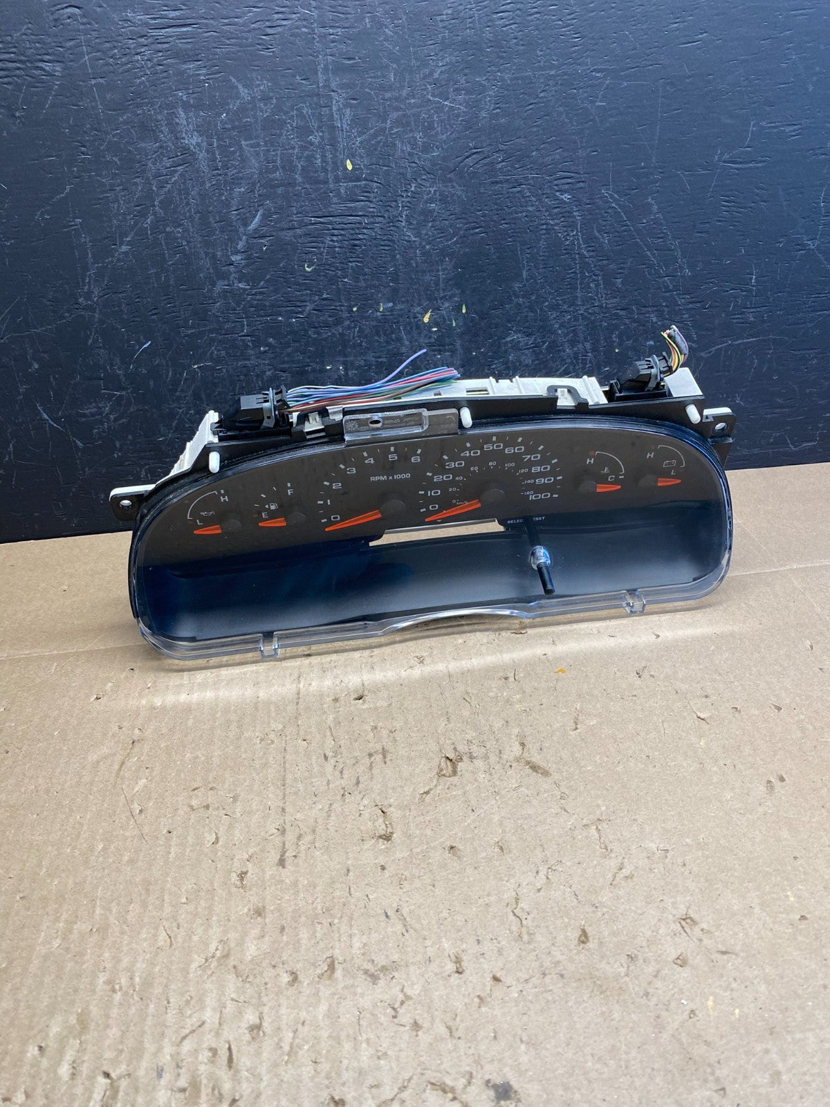 2006 Ford E350 Gauge Speedometer Cluster AC6668 DG0