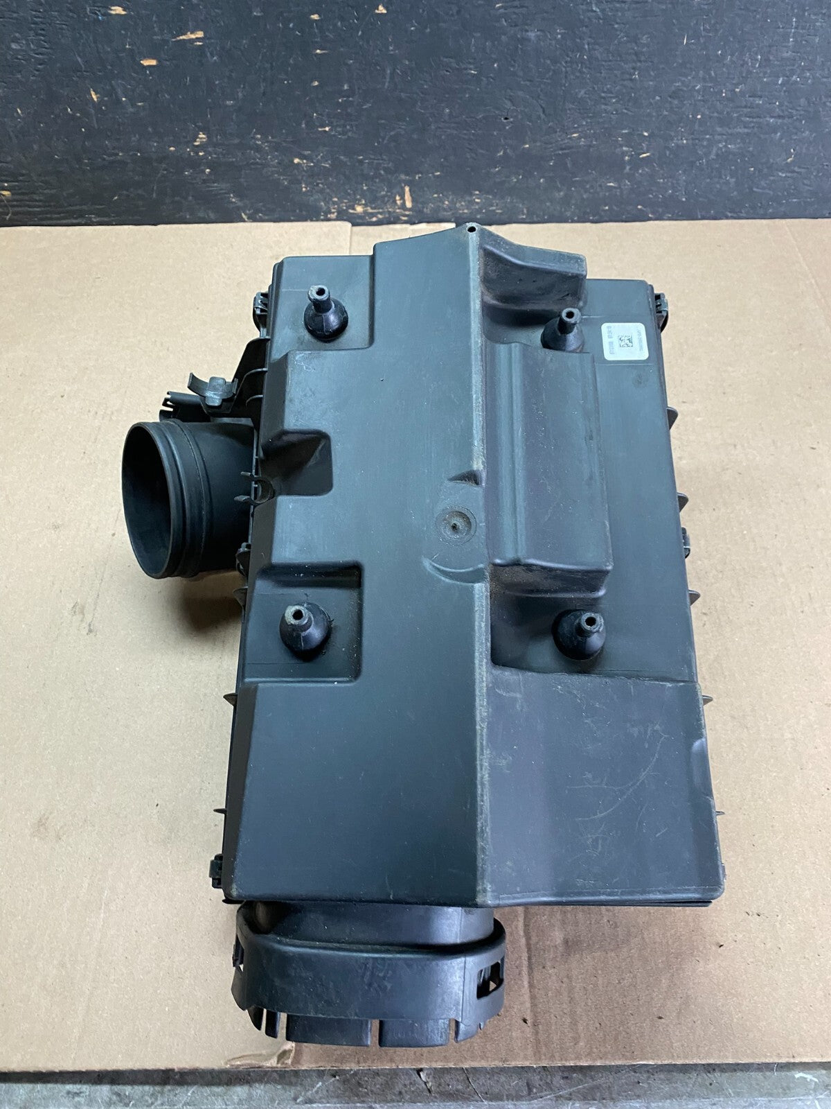 2007 to 2010 BMW X5 Air Intake Cleaner Filter Housing Box N5419 DG4