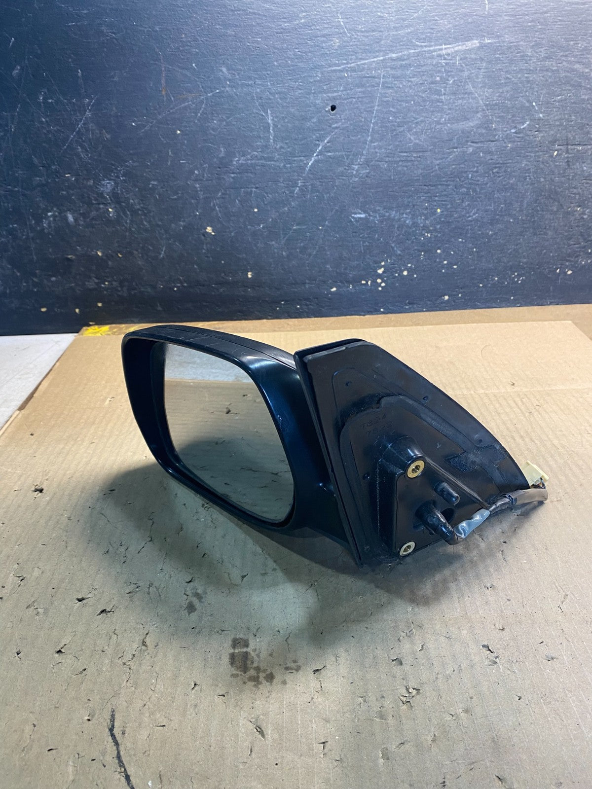 2004 to 2005 Toyota RAV4 Left Driver LH Side View Door Mirror Z5295 MS11