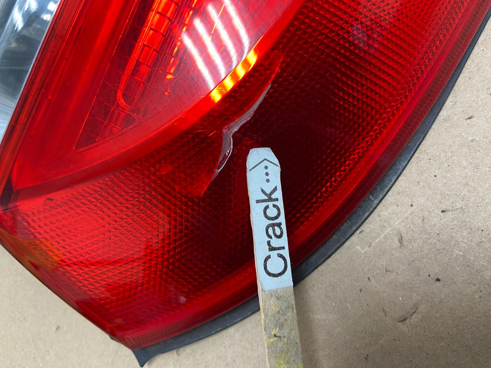 2010-2017 GMC Terrain Tail Light Inner Left Driver Lh AF5107 LK3